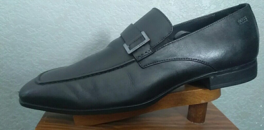 Hugo Boss dresd slide on